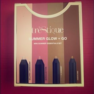 Tre’Stique Summer Glow and go